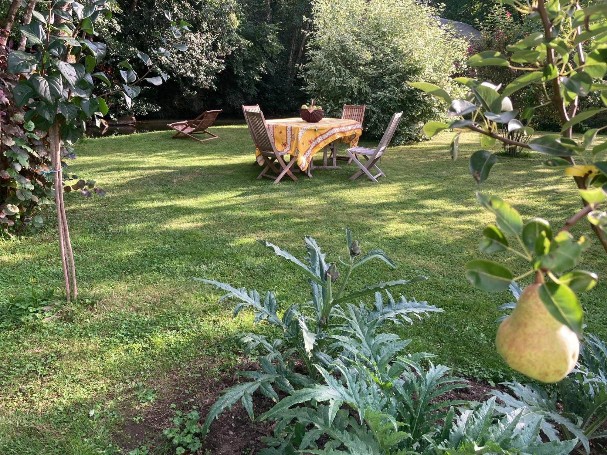 Bed and Breakfast Le Poulailler Loue Екстер'єр фото